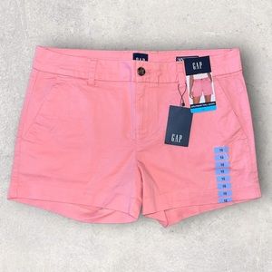Size 8 - NEW Gap Women's Girlfriend Twill Casual Fit Chino Short